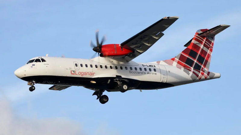 G-LMRA ATR-42-500 Loganair LCY 12.2.20, by Colin Cooke, licensed under CC BY-NC-SA 2.0 (https://creativecommons.org/licenses/by-nc-sa/2.0/)