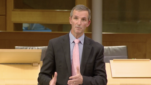 Liam McArthur speaking in parliament