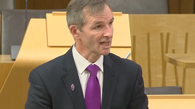 Liam McArthur speaking in the chamber